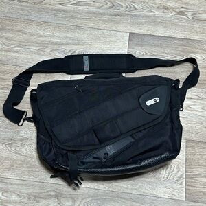 Powerbag Messenger Bag FUL Smartphone tablet laptop charging bag Missing Charger